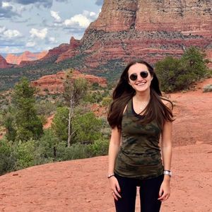 Meet your Posher, Melanie